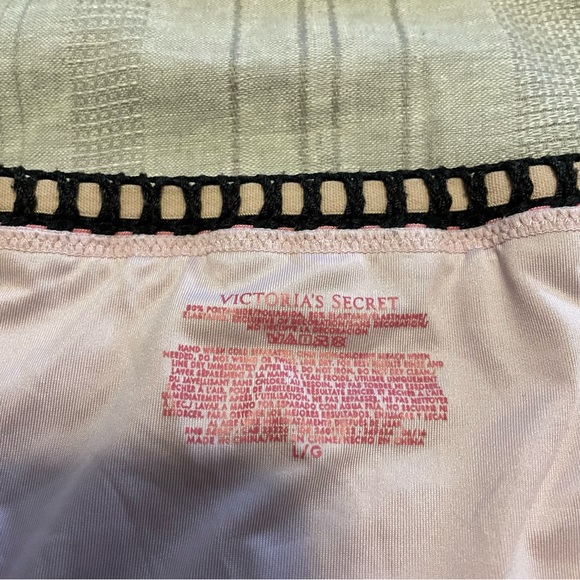 Victorias Secret Bikini Set - Picture 8 of 8